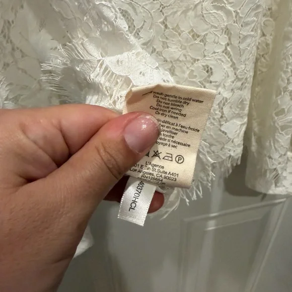 L'AGENCE
Anita Lace Button Up Blouse - Picture 8 of 9